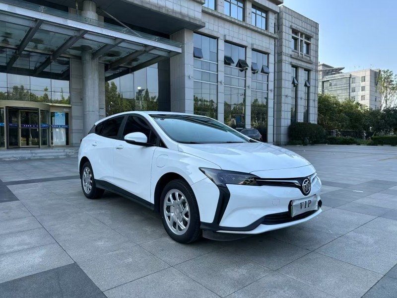 枣庄25年别克微蓝3