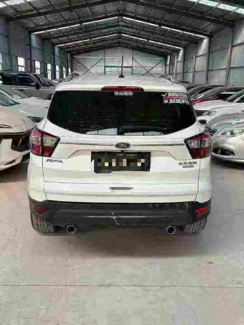 天津20年福特翼虎7