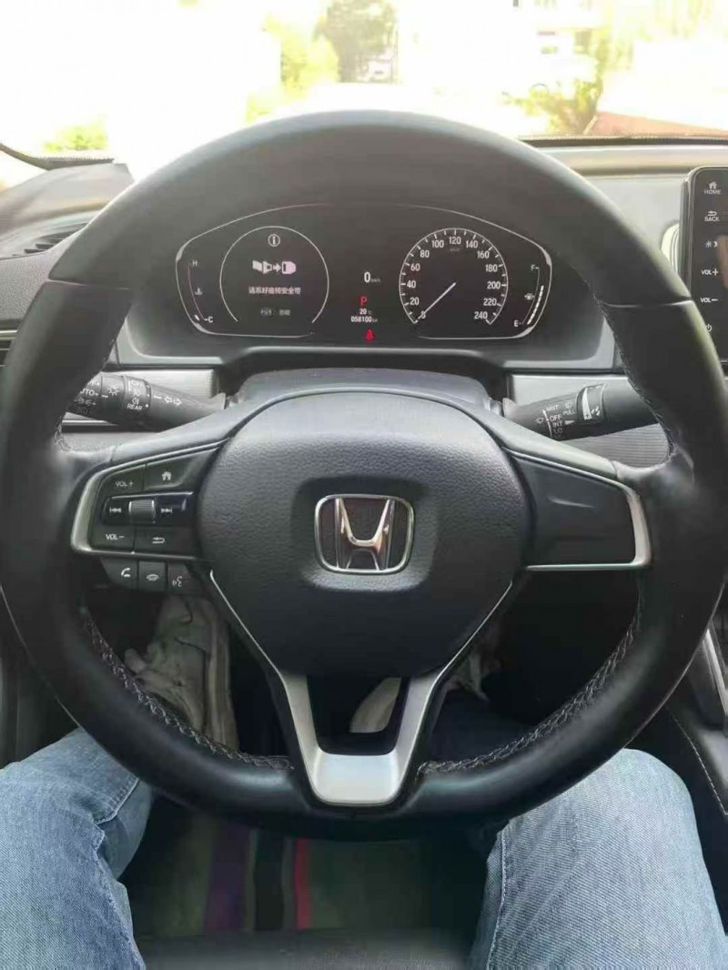 吉安23年本田雅阁6