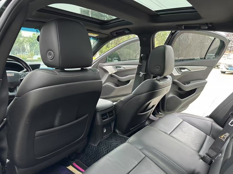 枣庄23年凯迪拉克CT55