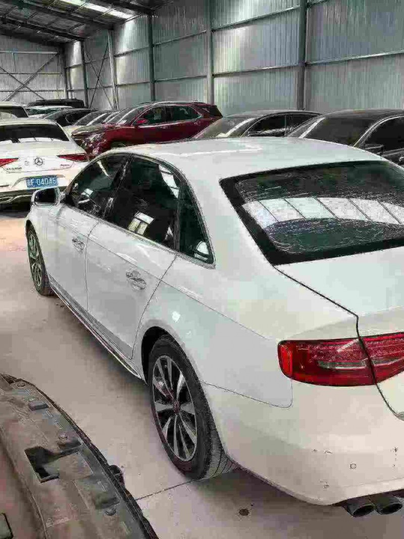 天津15年奥迪A4L3