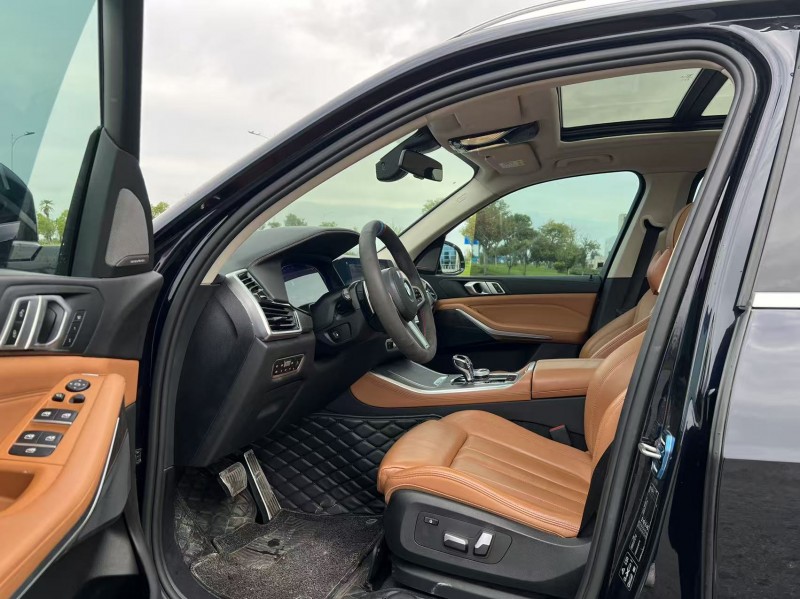 盐城19年宝马X54