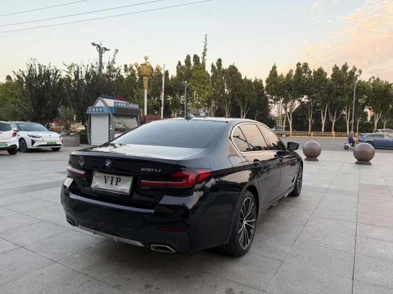 枣庄21年宝马5系8