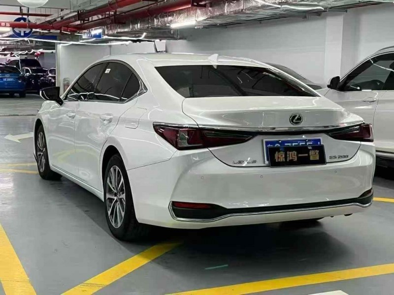 深圳24年雷克萨斯ES8