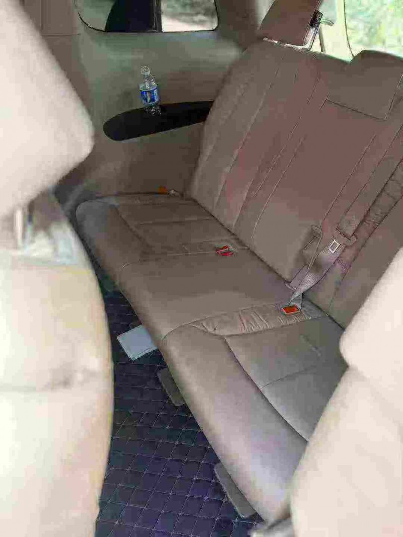 天津17年别克GL84