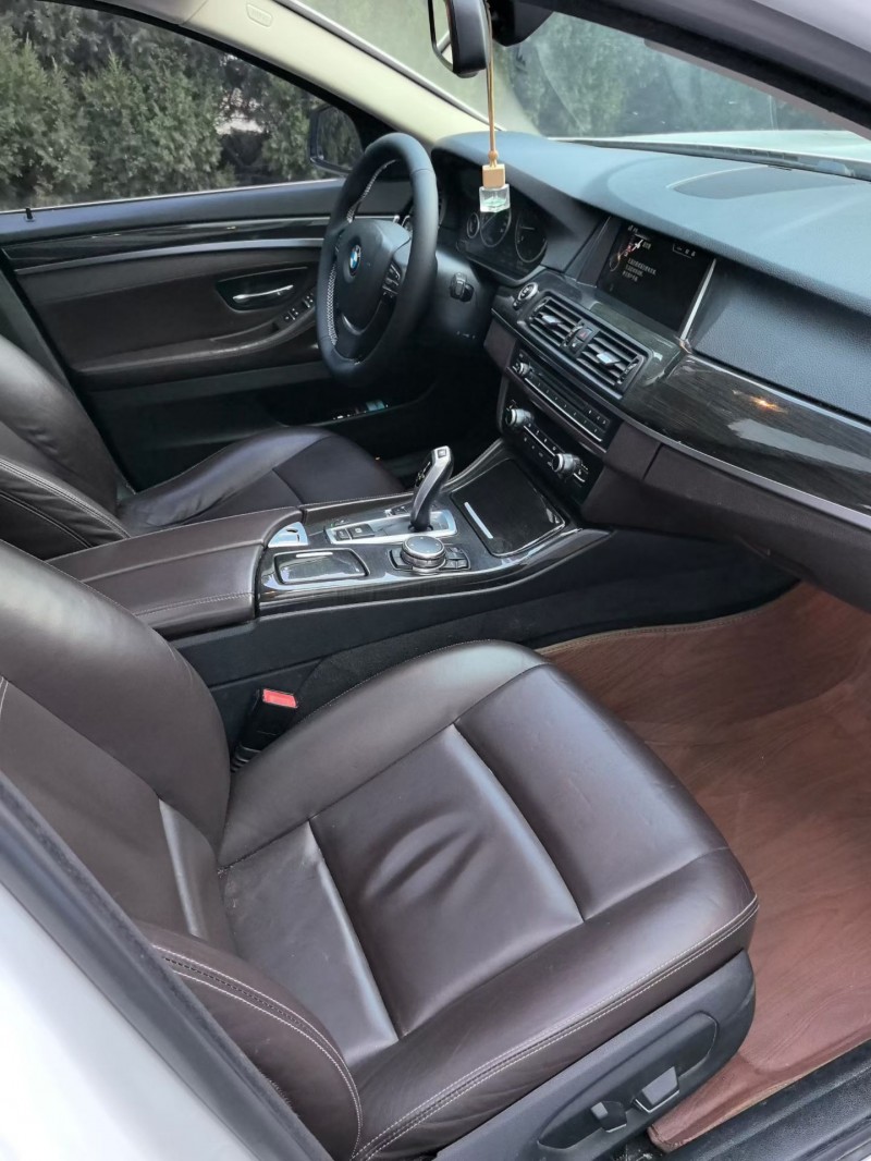 青岛16年宝马5系5