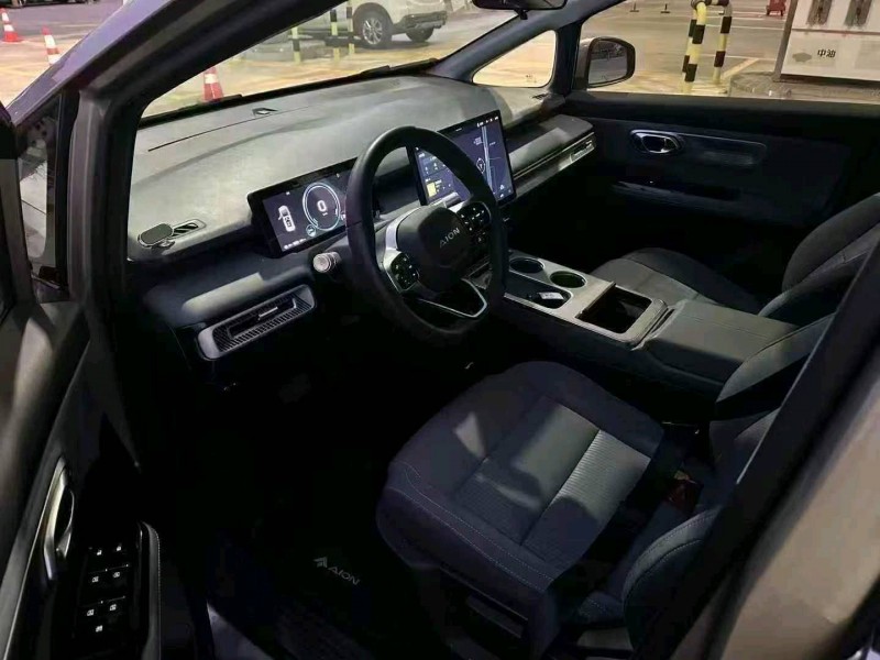 中山23年传祺埃安Y3