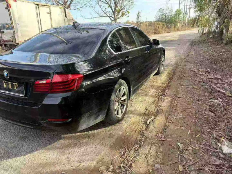 天津17年宝马5系8