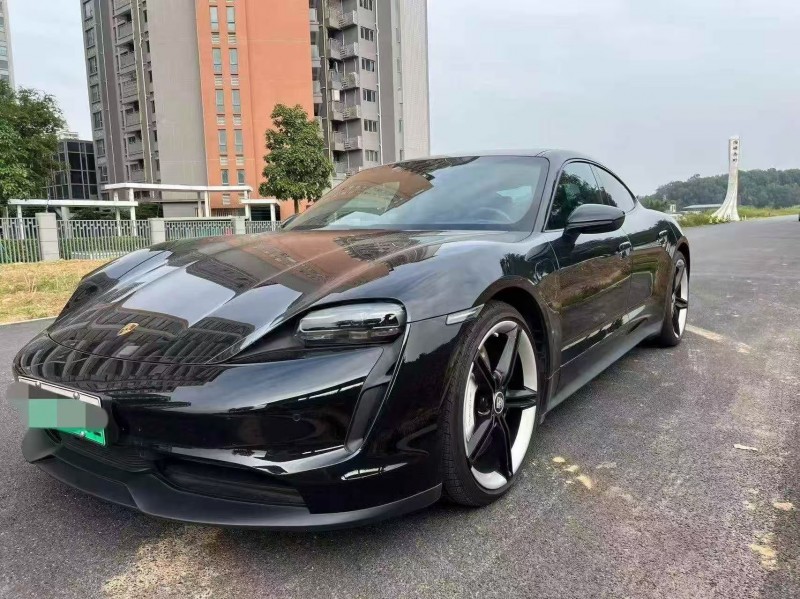 广州21年保时捷Taycan3