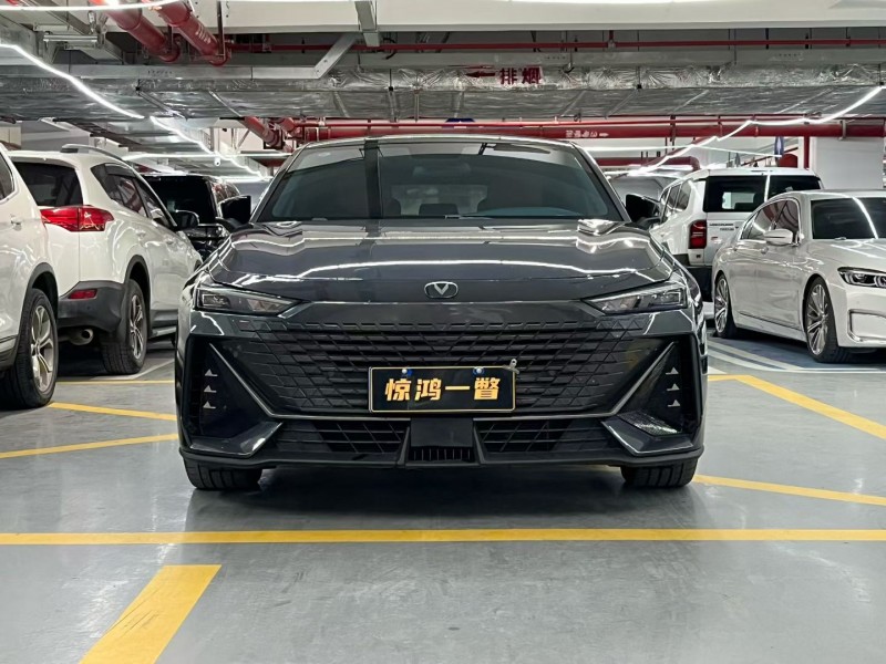 深圳22年长安汽车UNI1
