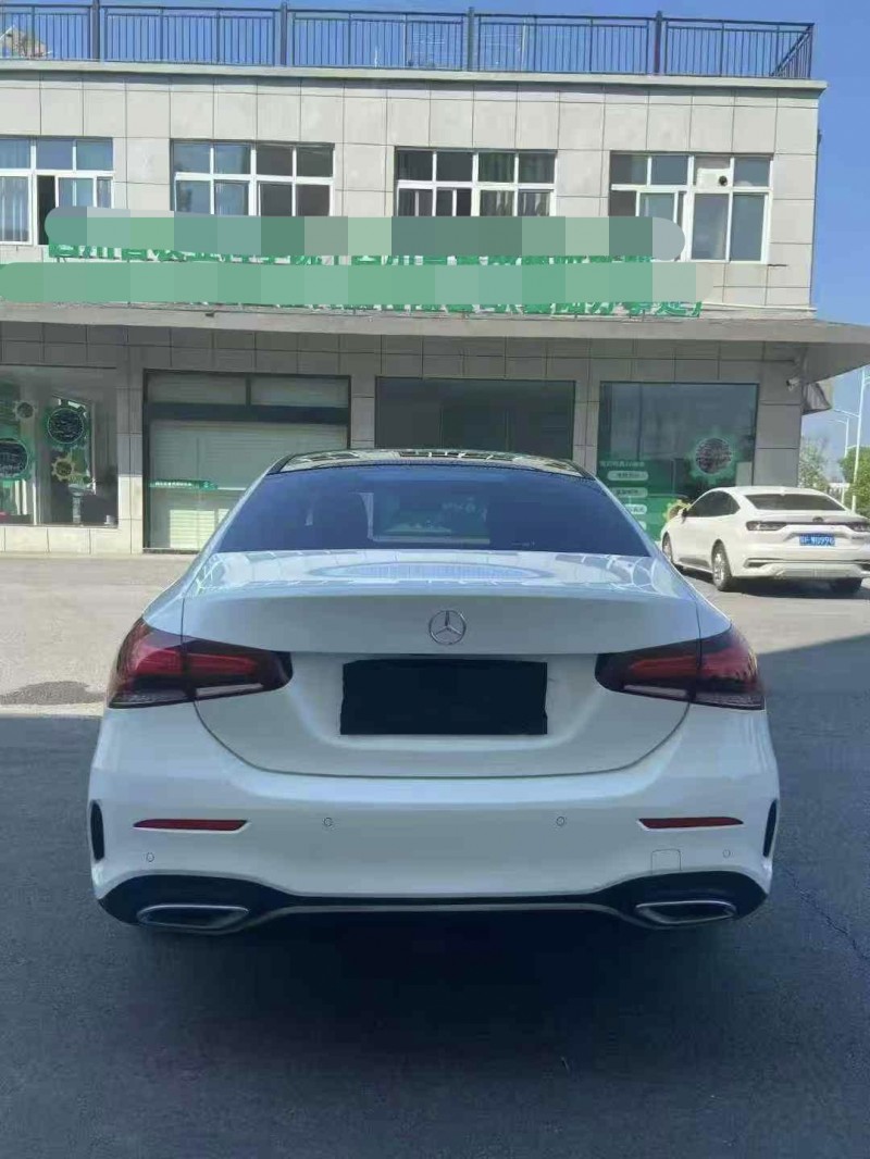襄阳22年奔驰A9