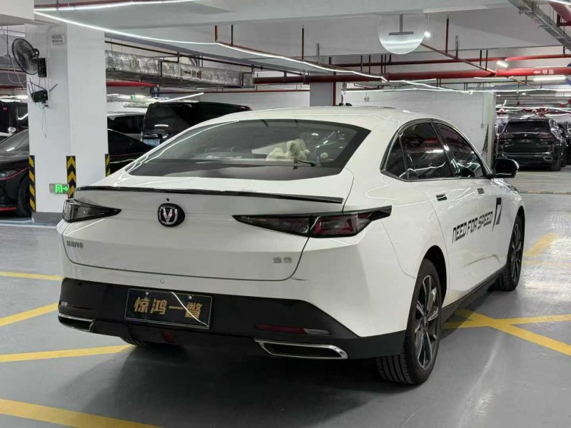 深圳24年长安汽车逸动8