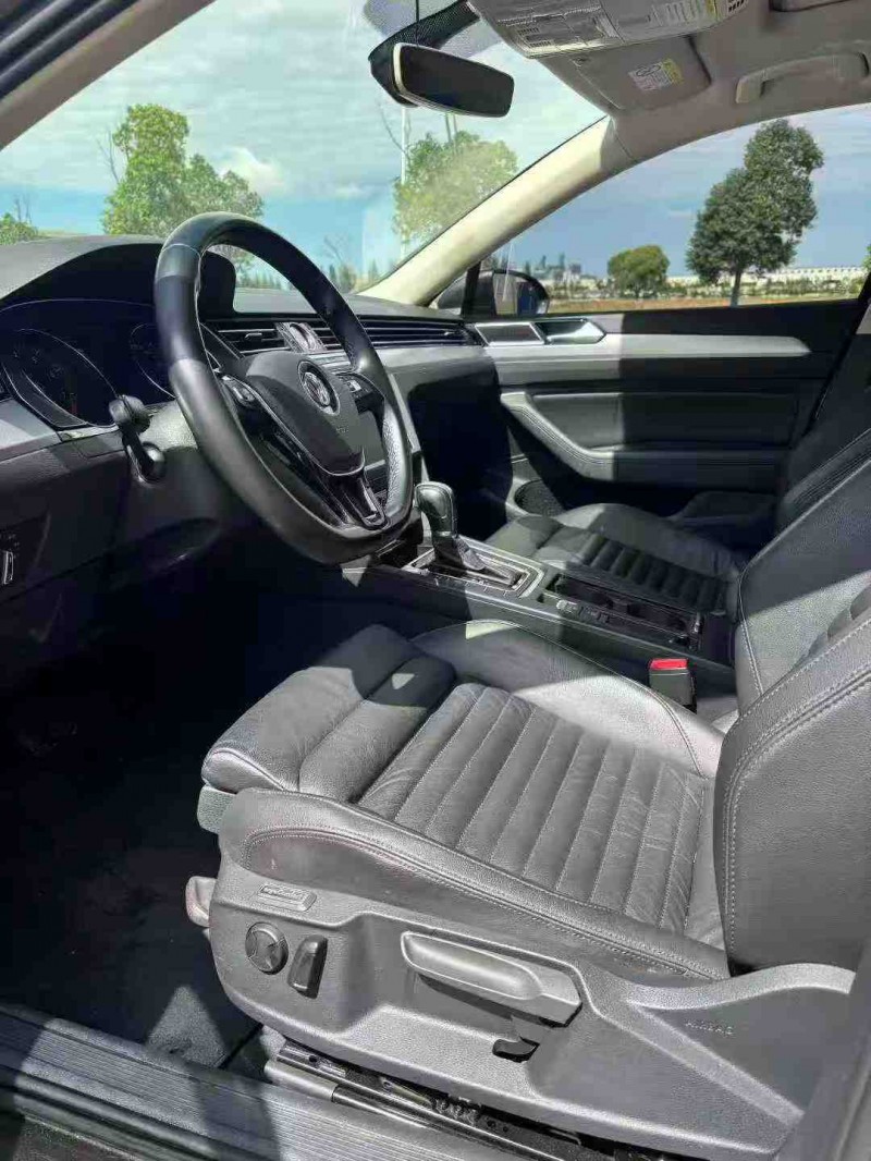 襄阳19年大众蔚揽6