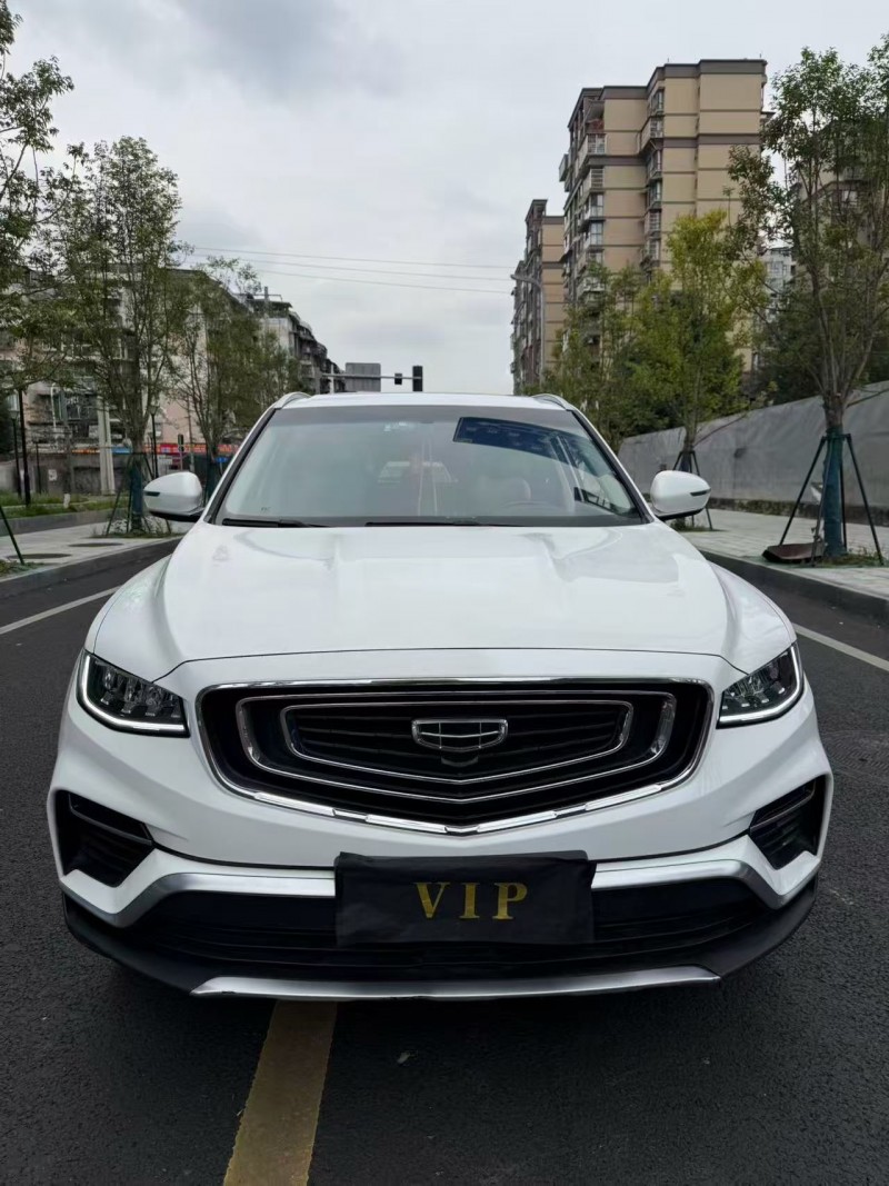 成都19年吉利博越1