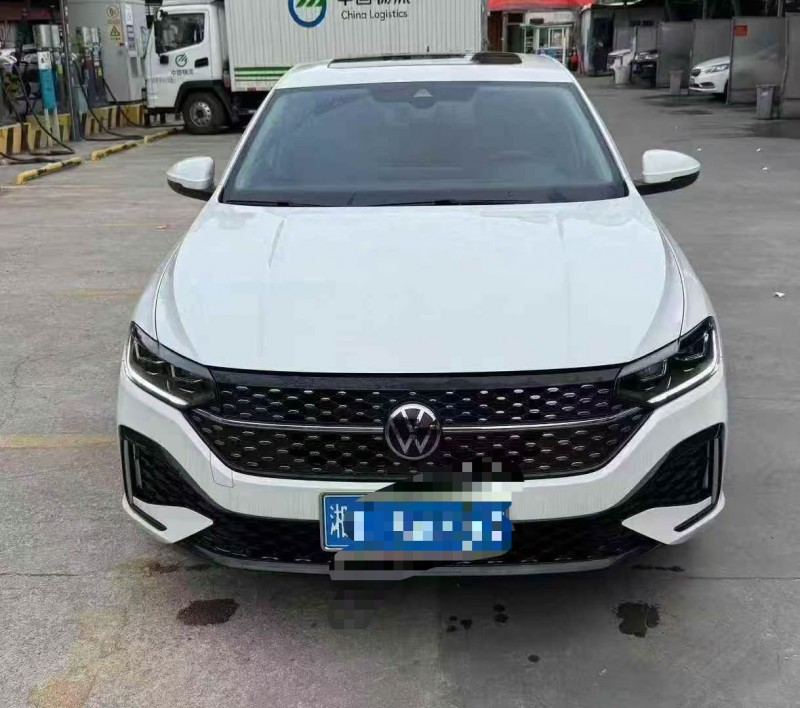 深圳25年大众朗逸1