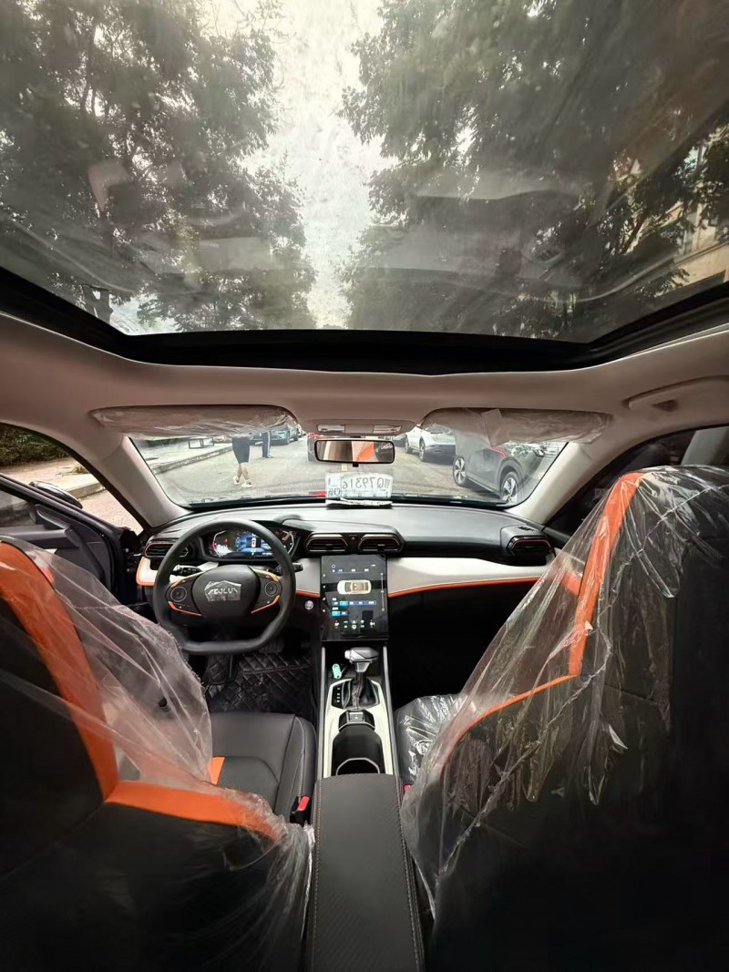 成都23年东风奕炫4