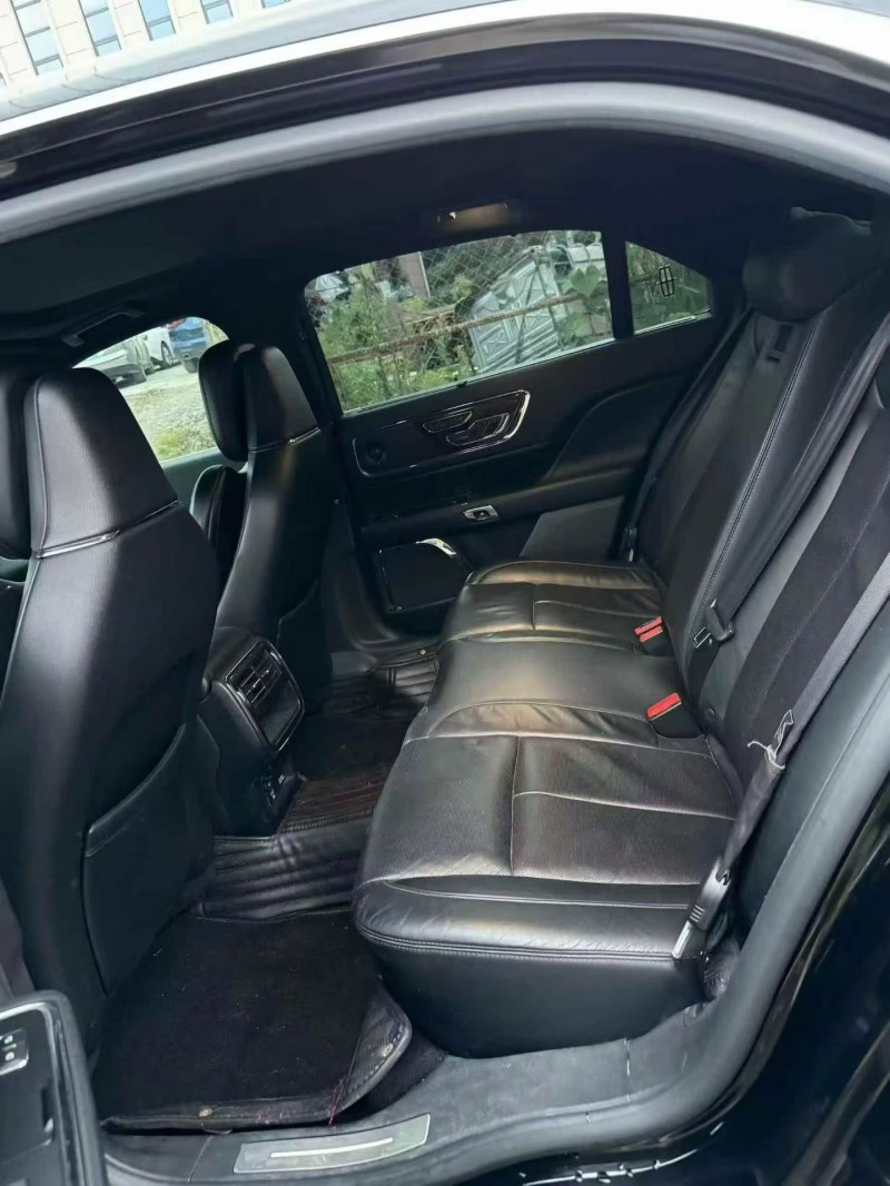 常德17年林肯大陆4