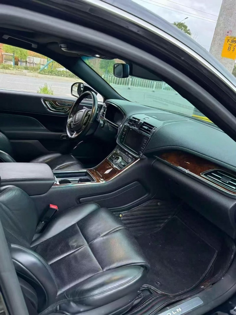 常德17年林肯大陆7