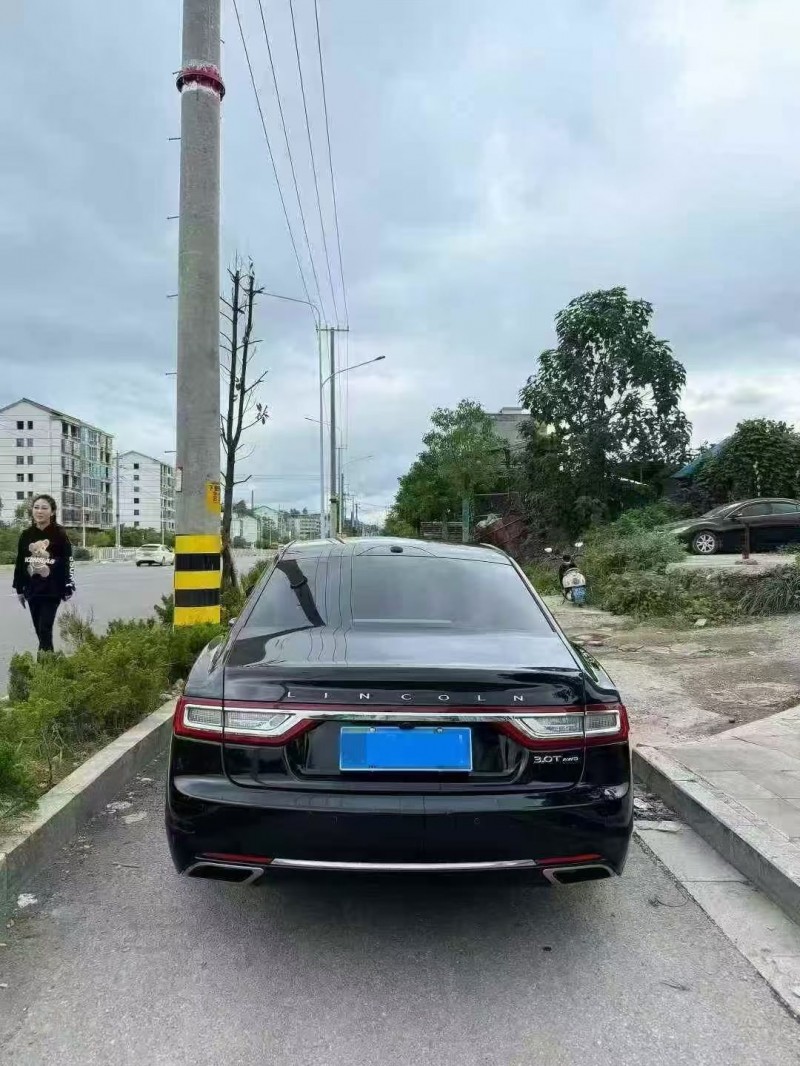 常德17年林肯大陆9