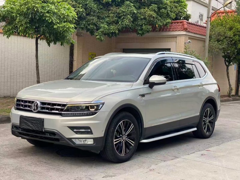 广州17年大众途观3