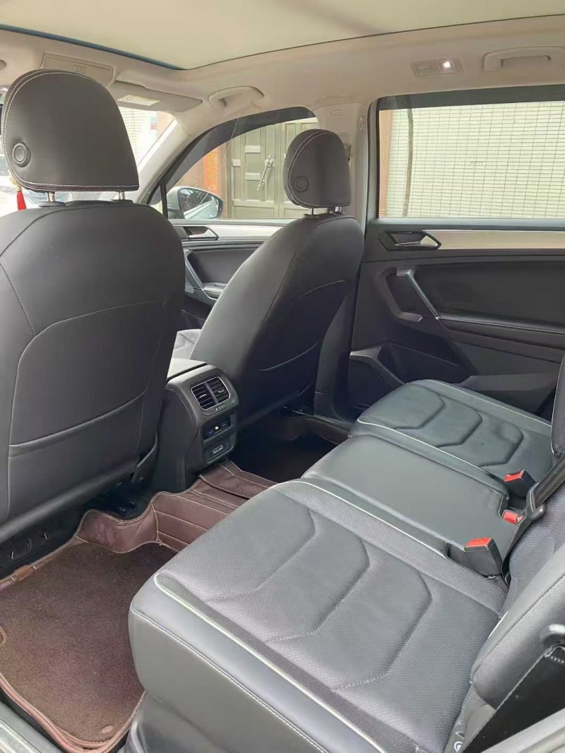 广州17年大众途观8