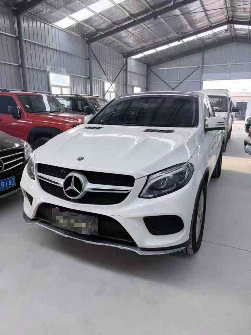 天津19年奔驰GLE7