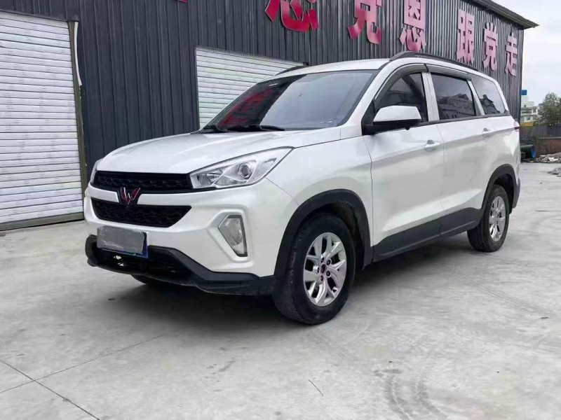 贵阳23年五菱汽车宏光3