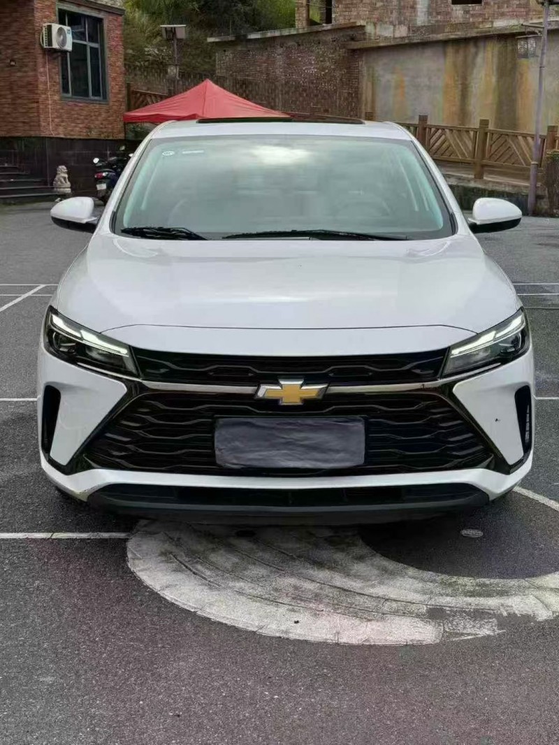 新余23年雪佛兰科鲁泽1