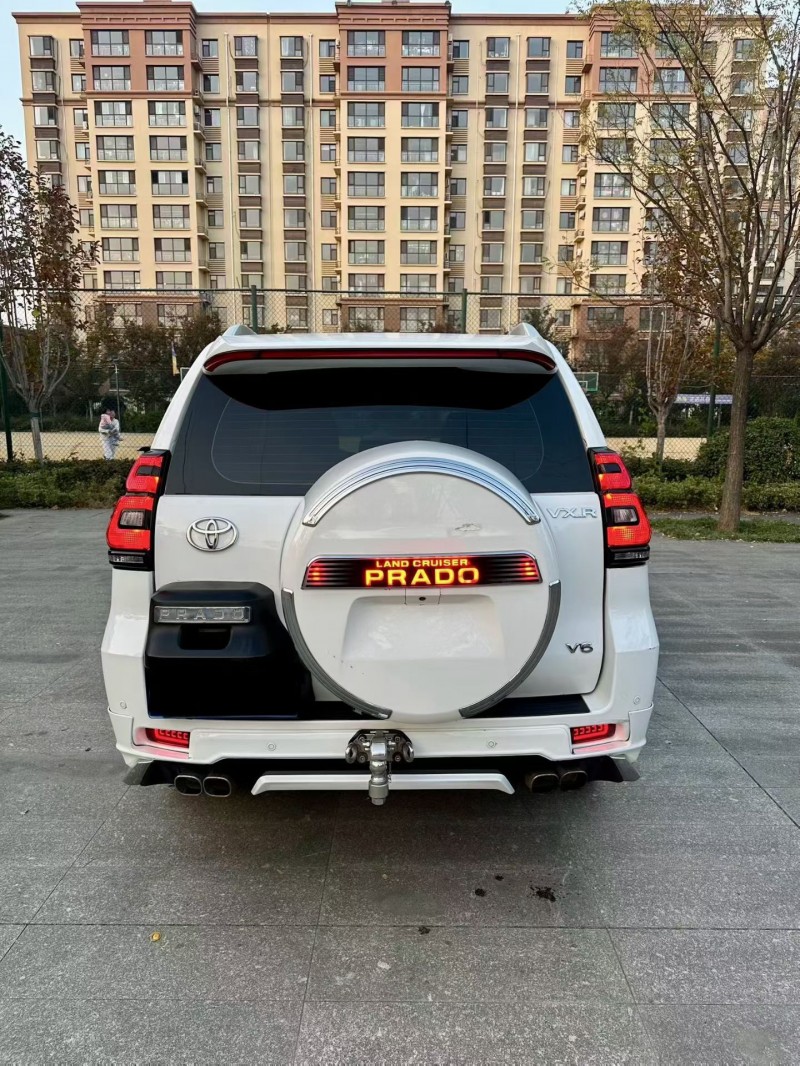 临沂14年丰田普拉多5