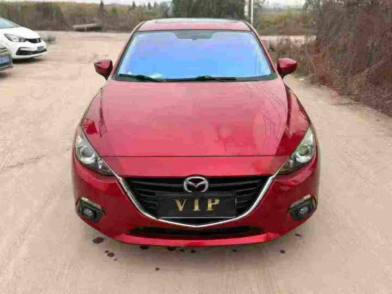 天津16年马自达昂克赛拉1