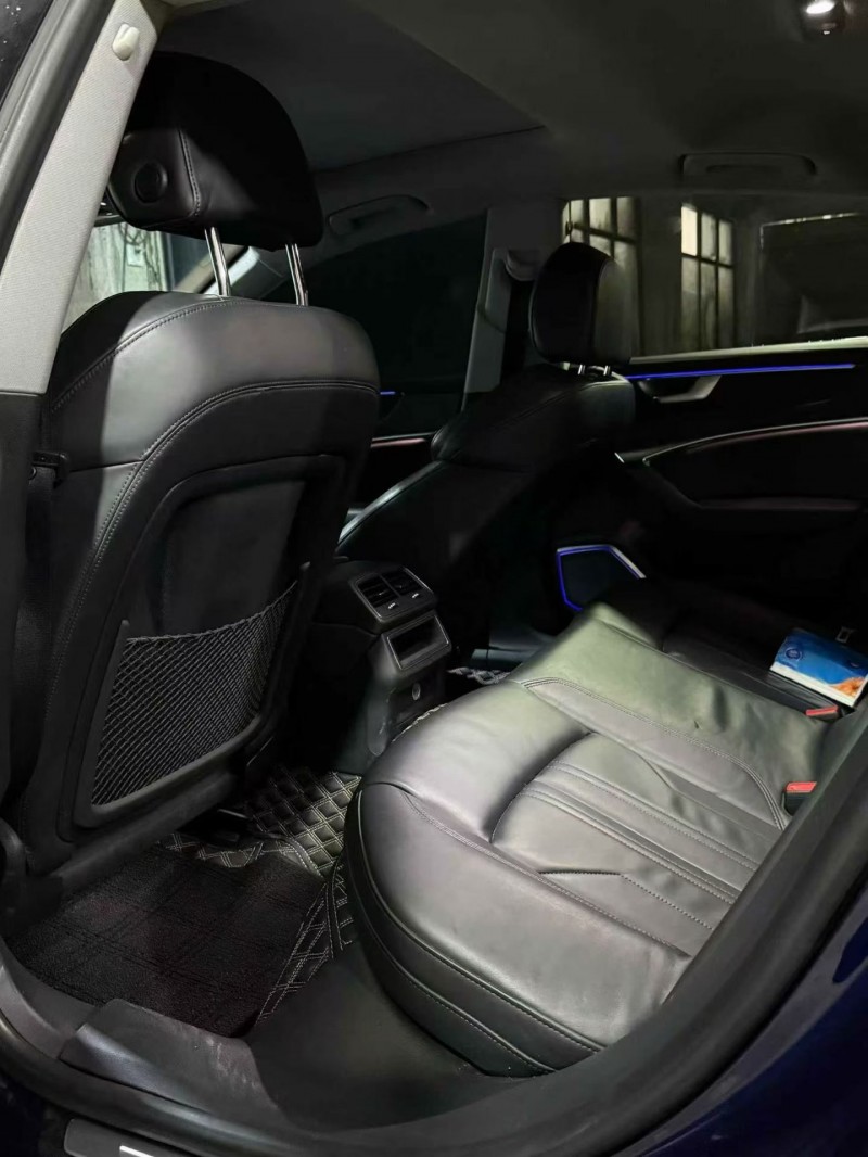 安顺21年奥迪A7L6