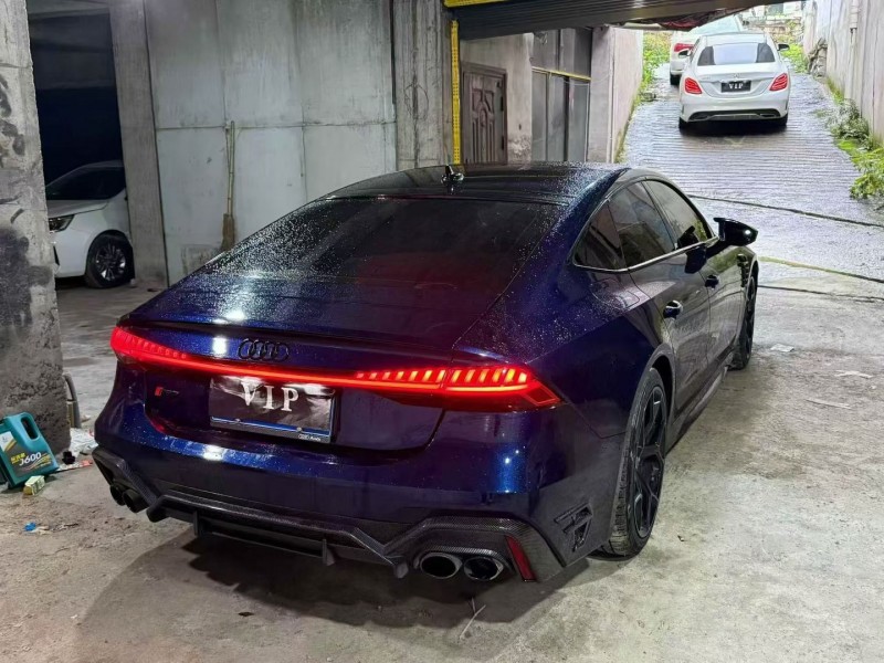 安顺21年奥迪A7L7