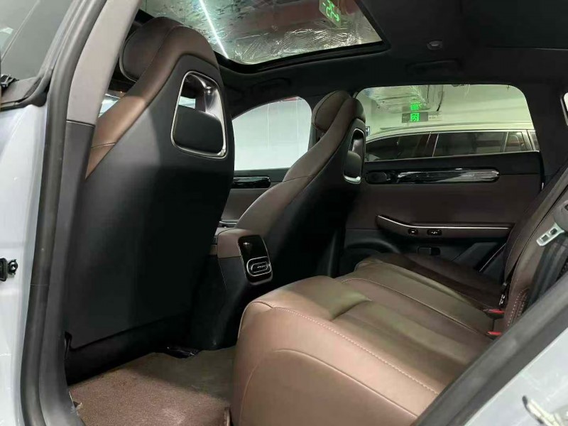 深圳23年零跑汽车C016