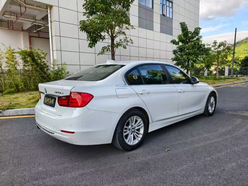 广州15年宝马3系4