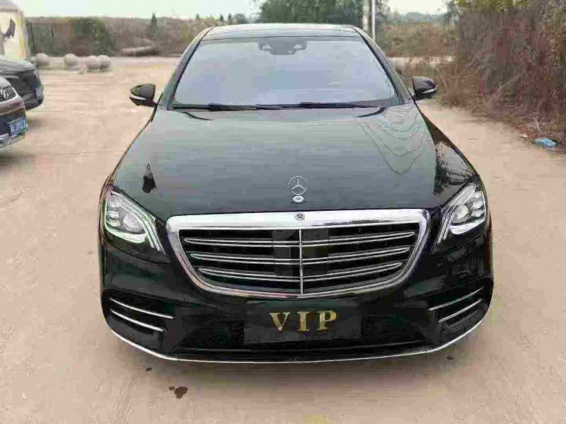 天津19年奔驰迈巴赫S级1