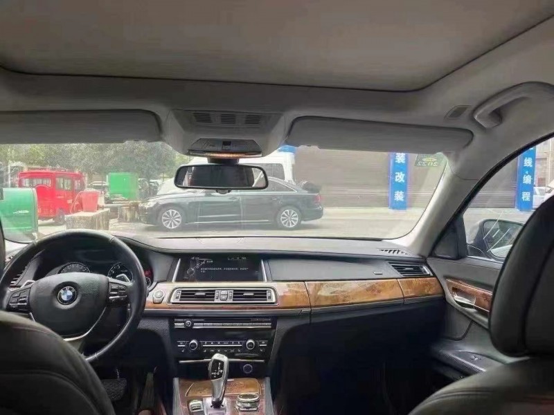 黔西南15年宝马7系5