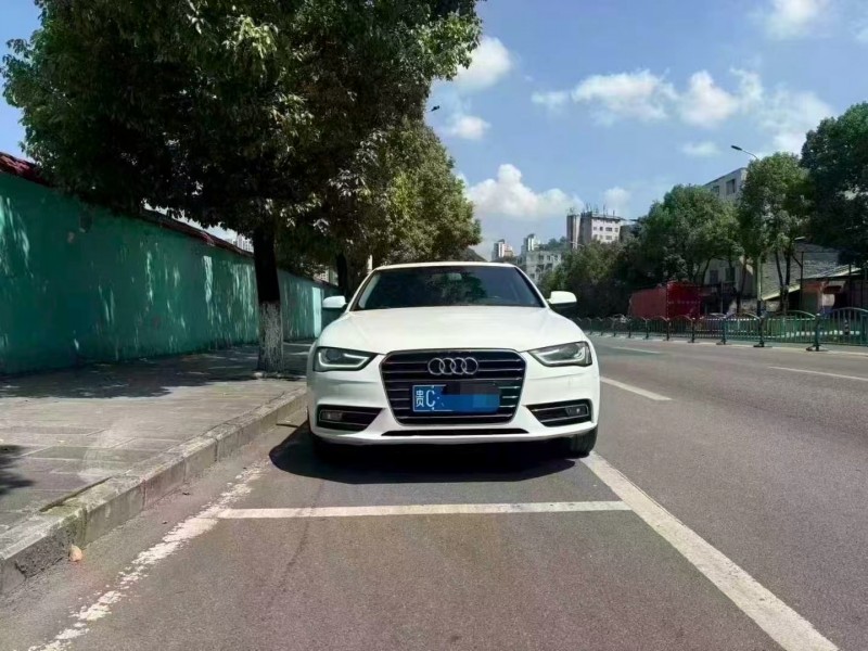 安顺16年奥迪A4L1