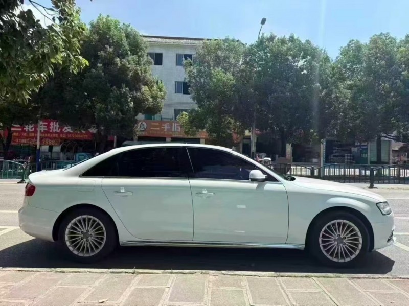 安顺16年奥迪A4L2