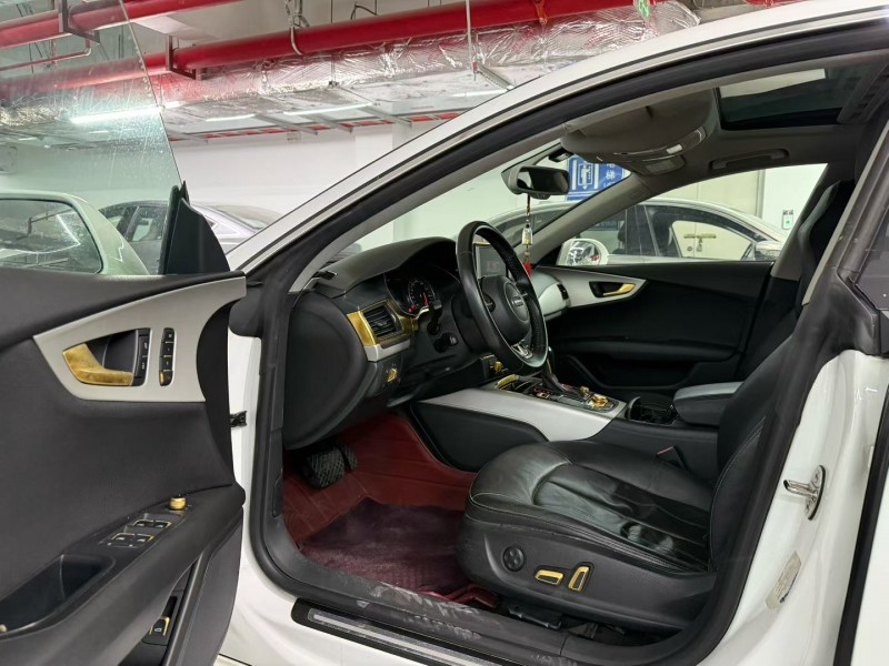 深圳17年奥迪A7L4