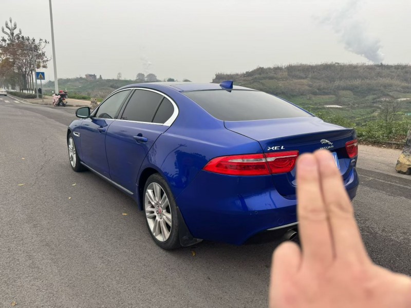 成都19年捷豹XEL7