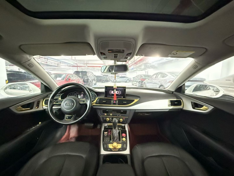 深圳17年奥迪A7L5