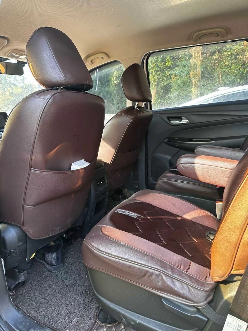 毕节19年宝骏7304