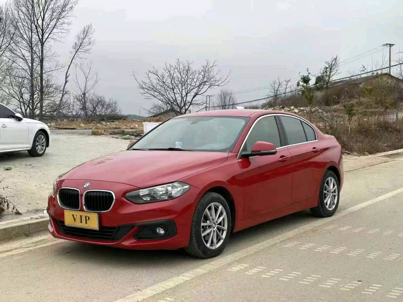 黔西南18年宝马1系3