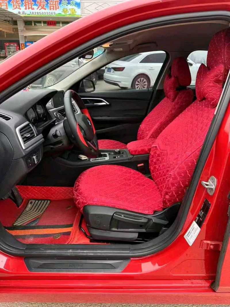 黔西南18年宝马1系4