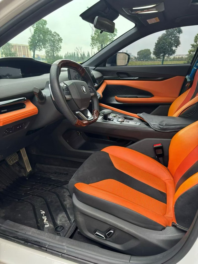 襄阳23年长安汽车UNI5