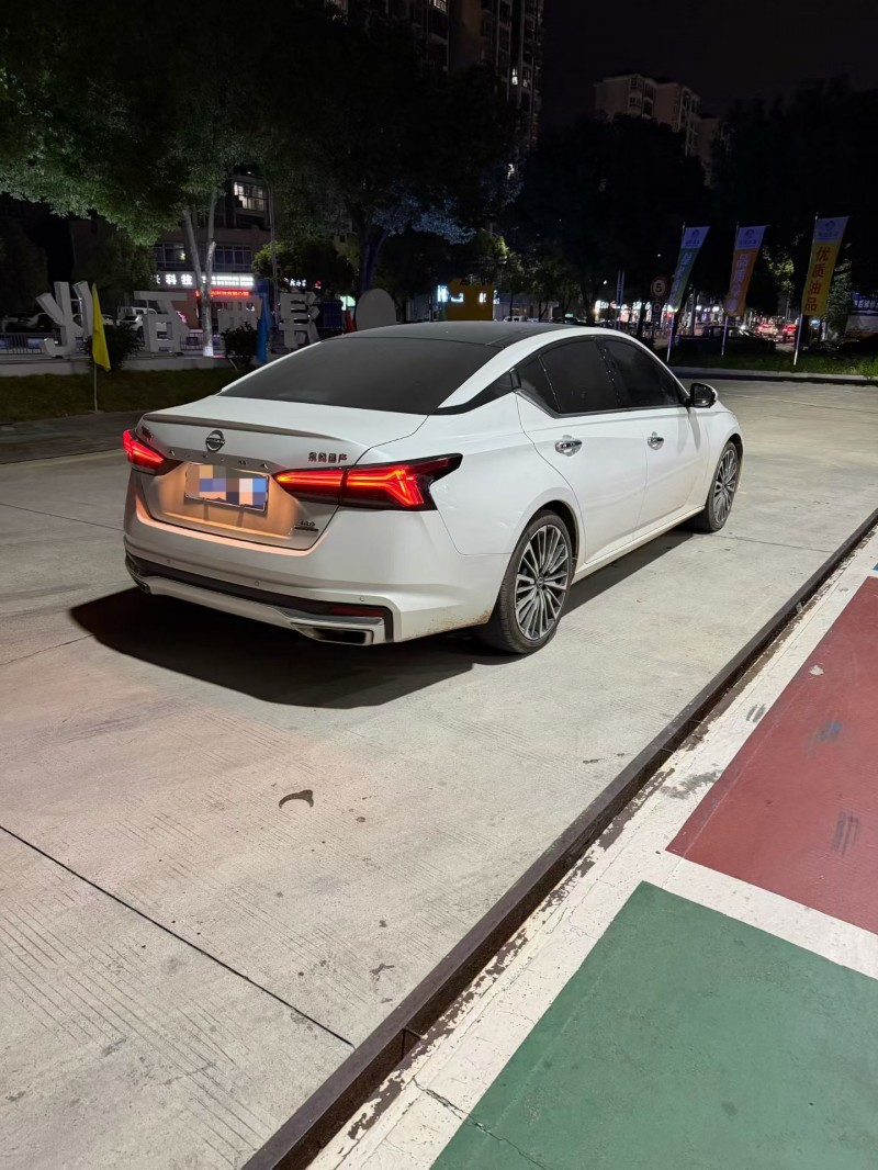 南昌23年日产天籁8