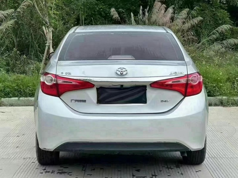 汕头18年丰田雷凌9