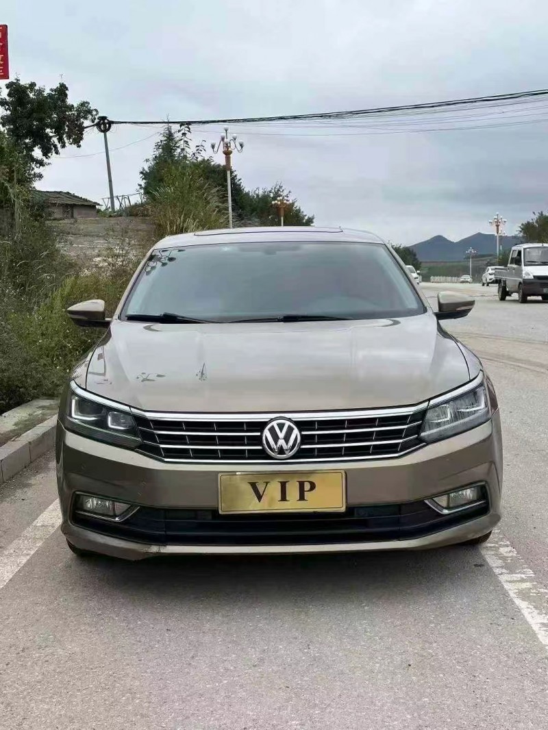 安顺17年大众帕萨特1