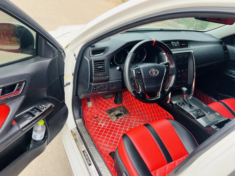 烟台14年丰田锐志5