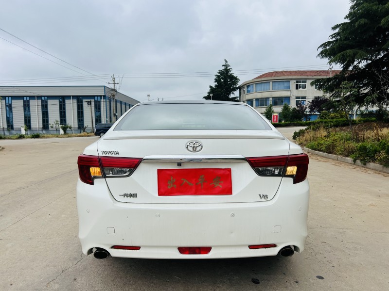 烟台14年丰田锐志9